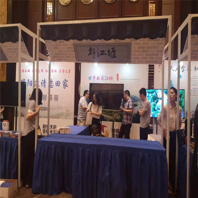 東莞鋁料展覽工廠(chǎng) 標(biāo)準(zhǔn)化展板布置與文藝創(chuàng)作的交融